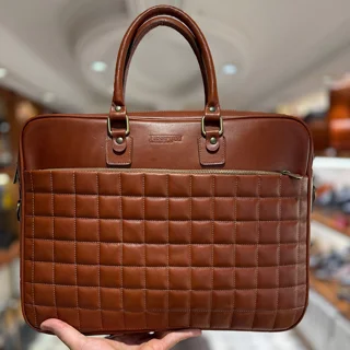 کیف اداری چرم طبیعی مردانه پاسارگاد مغزدوز | مناسب لپ‌تاپ | رنگ مشکی، قهوه‌ای و عسلی