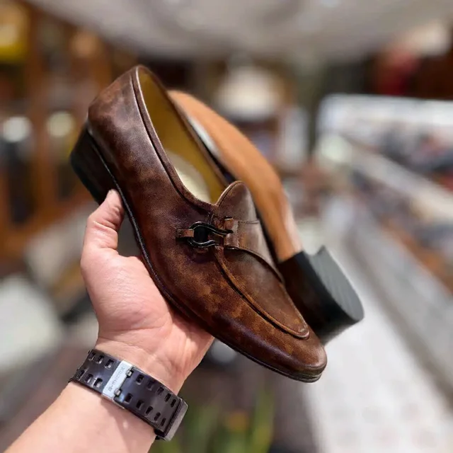 کفش لوفر چرمی مردانه مناسب استایل رسمی و اسمارت کژوال