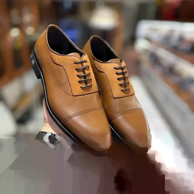 کفش چرم مردانه سرپنجه بنددار
